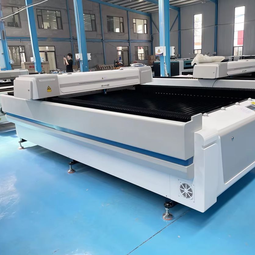 공장 공급 뜨거운 판매 1300*2500mm CNC W - Woodworking Machinery For Sale 리뷰 및 가격